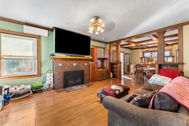 2664 Harrison Street, Davenport, IA 52806