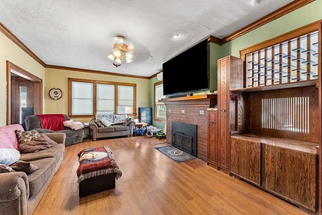 2664 Harrison Street, Davenport, IA 52806