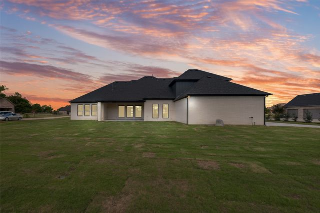 4418 Lake Breeze Drive, Mckinney, TX 75071