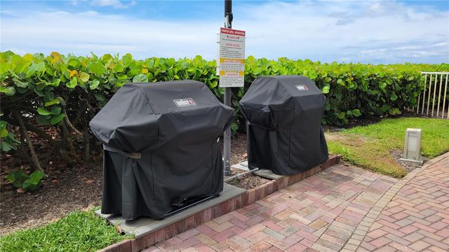 1000 LONGBOAT CLUB ROAD 406, Longboat Key, FL 34228