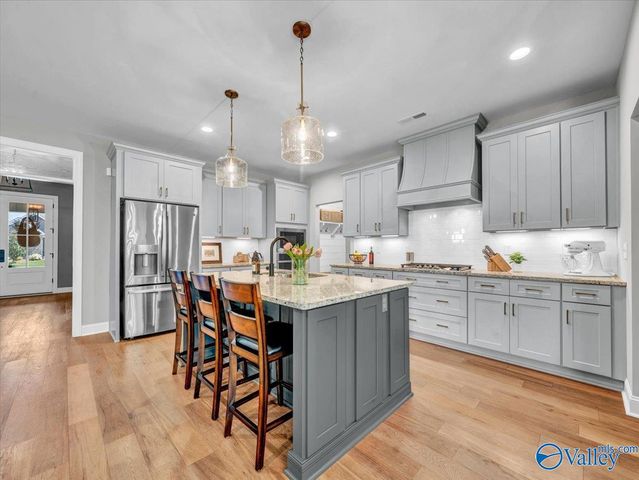 26 Cobbs Cove Way SE, Huntsville, AL 35803
