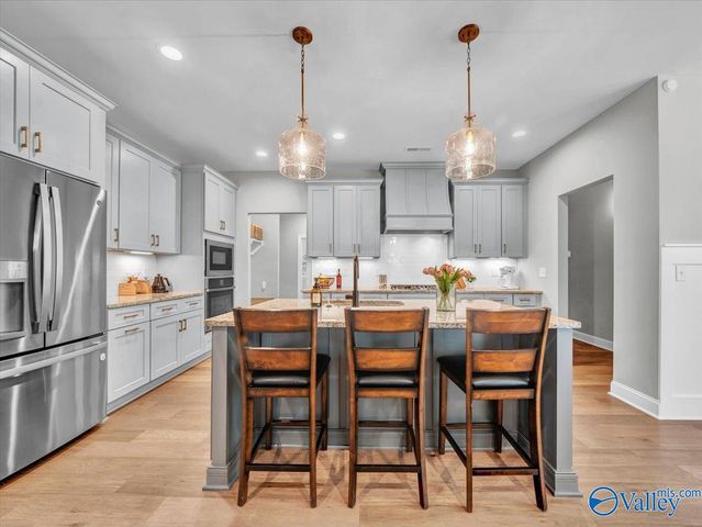 26 Cobbs Cove Way SE, Huntsville, AL 35803