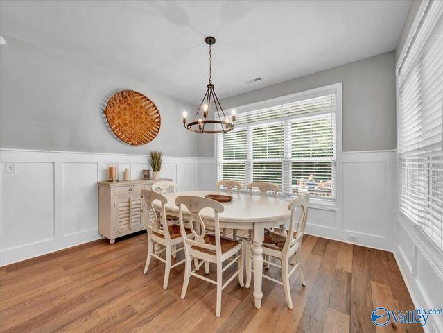 26 Cobbs Cove Way SE, Huntsville, AL 35803