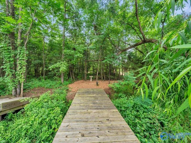 26 Cobbs Cove Way SE, Huntsville, AL 35803