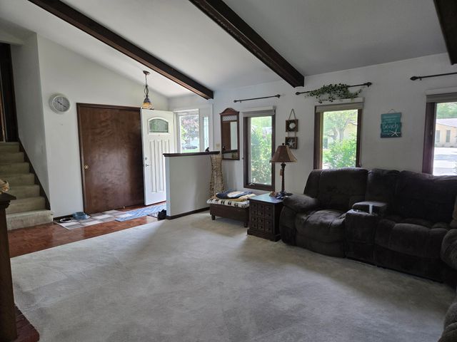 9134 Schafer Drive, St. John, IN 46373