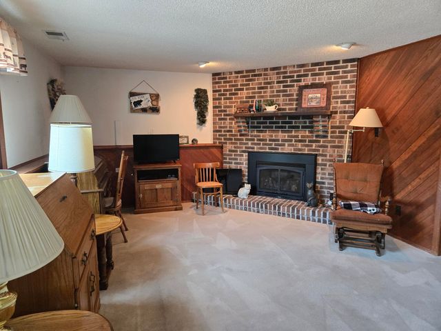 9134 Schafer Drive, St. John, IN 46373