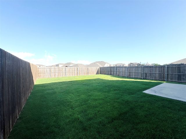 1715 Ackerly Drive, Forney, TX 75126