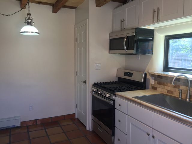 321 Tesuque Drive, Santa Fe, NM 87505