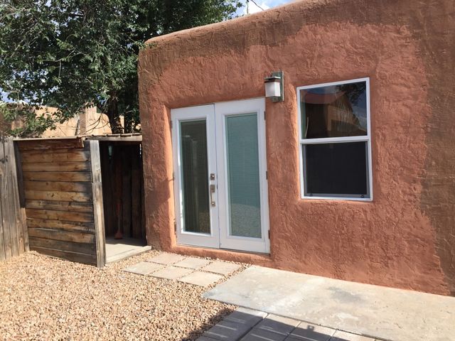 321 Tesuque Drive, Santa Fe, NM 87505