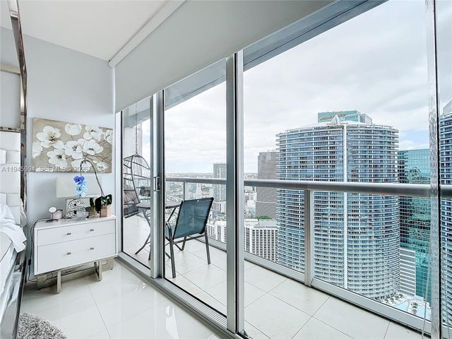 475 Brickell Ave 4415, Miami, FL 33131