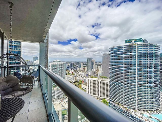 475 Brickell Ave 4415, Miami, FL 33131