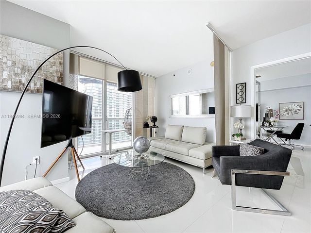 475 Brickell Ave 4415, Miami, FL 33131