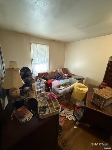 131 Bryden Terrace, Hamden, CT 06517