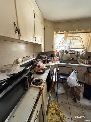 131 Bryden Terrace, Hamden, CT 06517