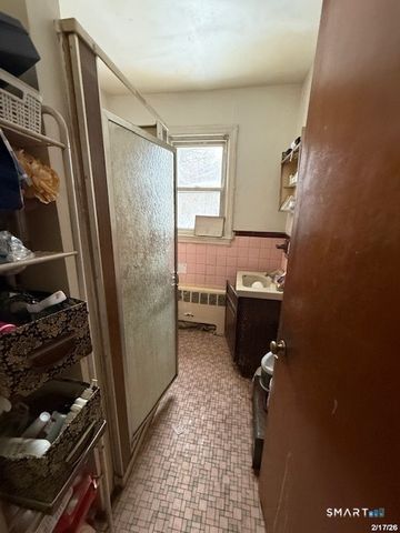 131 Bryden Terrace, Hamden, CT 06517