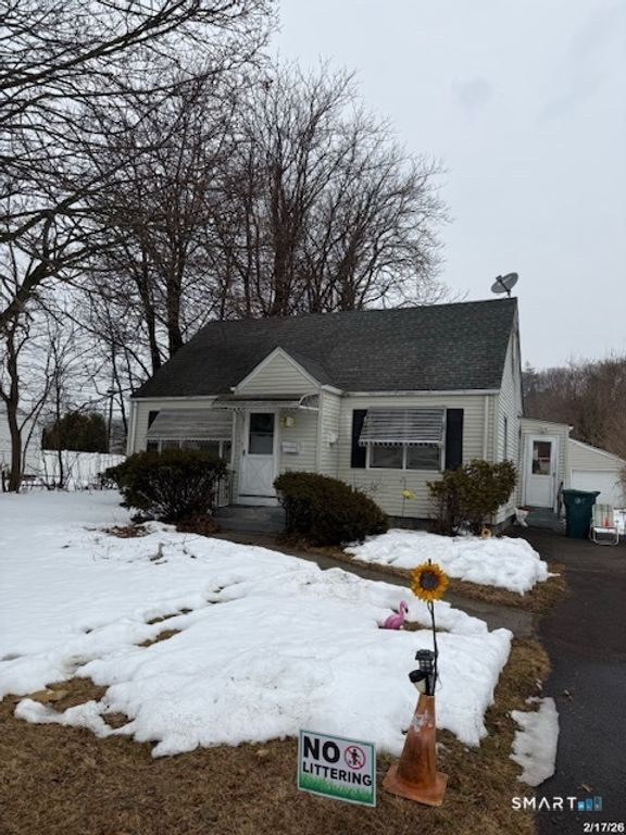 131 Bryden Terrace, Hamden, CT 06517