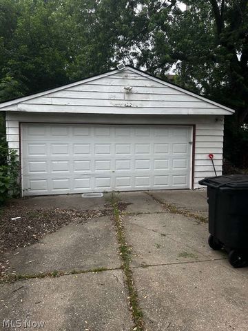 1494 Clermont Road, Cleveland, OH 44110
