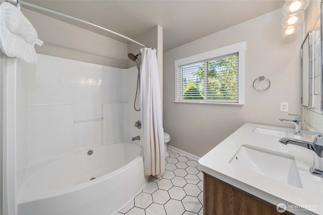 2131 62nd Place SE, Auburn, WA 98092