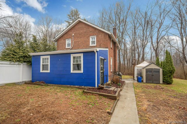 32 Glendale Avenue, Armonk, NY 10504