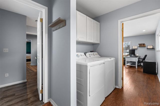 6404 Richalle Street, Brighton, MI 48116