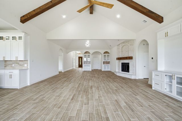 680 Jennings Lane, Azle, TX 76020