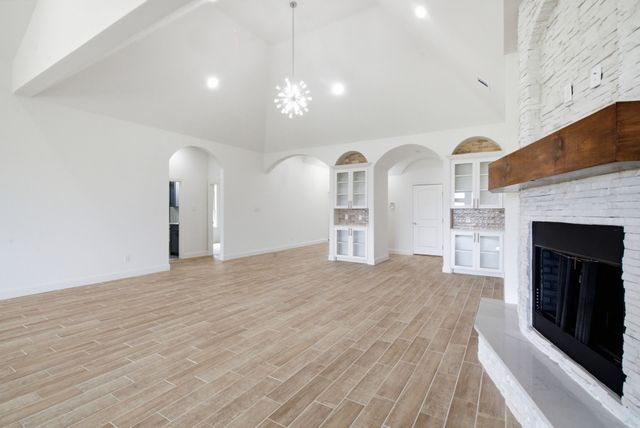 680 Jennings Lane, Azle, TX 76020