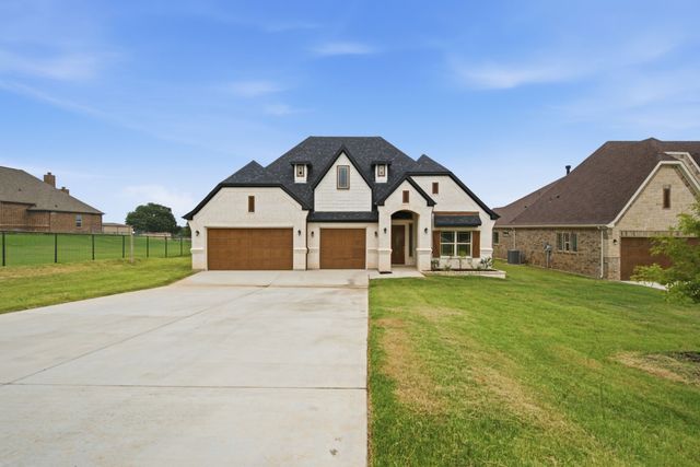 680 Jennings Lane, Azle, TX 76020