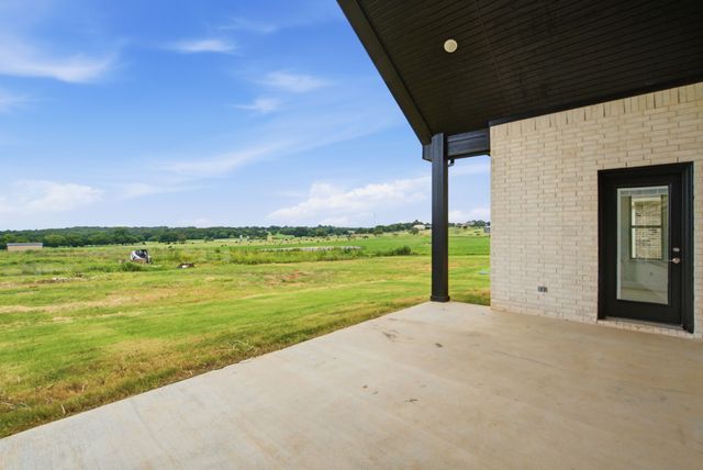 680 Jennings Lane, Azle, TX 76020