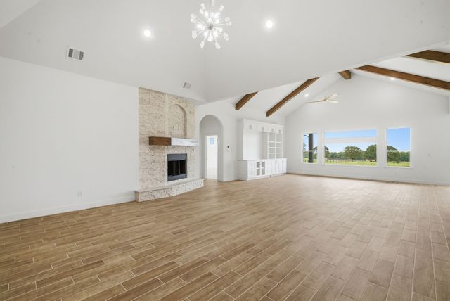 680 Jennings Lane, Azle, TX 76020