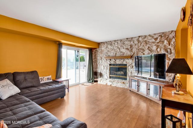 19 Peachstone Road, Howell, NJ 07731