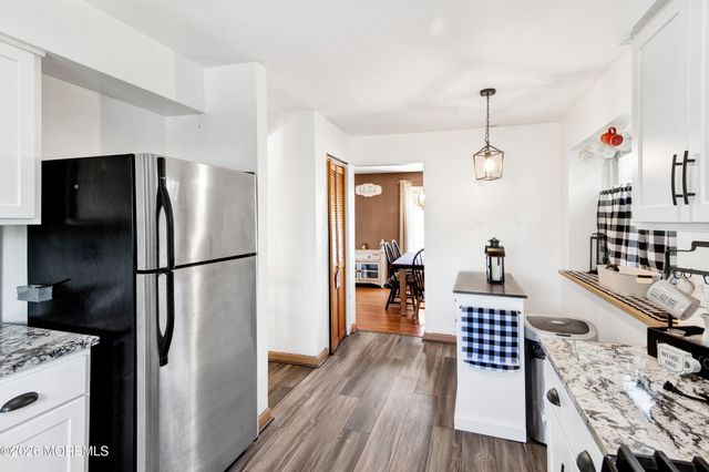 19 Peachstone Road, Howell, NJ 07731