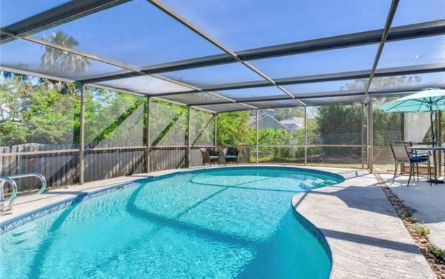 5875 BAY PINES LAKES BOULEVARD, St Petersburg, FL 33708