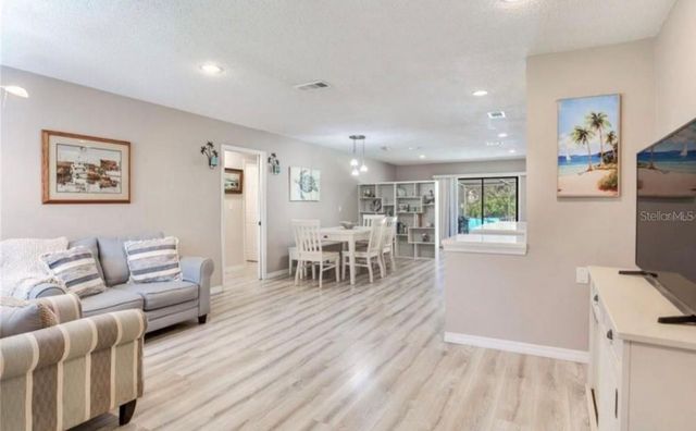 5875 BAY PINES LAKES BOULEVARD, St Petersburg, FL 33708