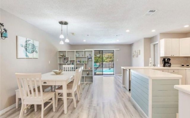 5875 BAY PINES LAKES BOULEVARD, St Petersburg, FL 33708