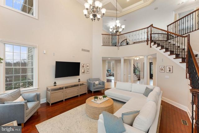 1036 AZLEN LN, Chalfont, PA 18914