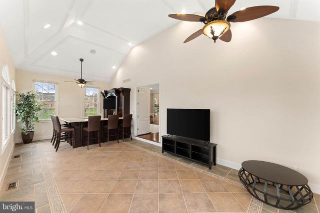 1036 AZLEN LN, Chalfont, PA 18914