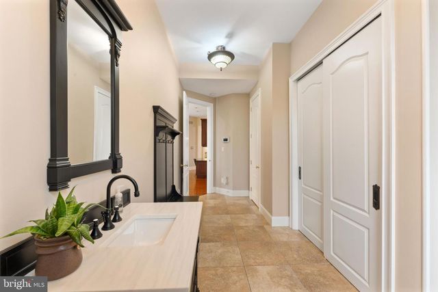 1036 AZLEN LN, Chalfont, PA 18914