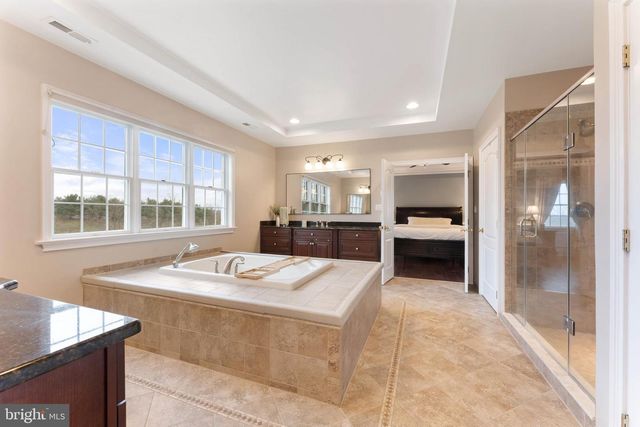 1036 AZLEN LN, Chalfont, PA 18914