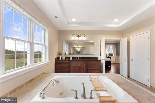 1036 AZLEN LN, Chalfont, PA 18914