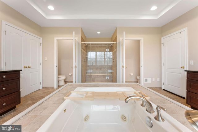 1036 AZLEN LN, Chalfont, PA 18914