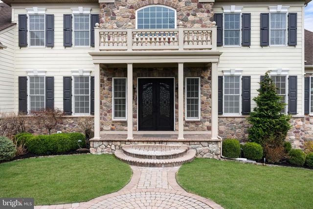 1036 AZLEN LN, Chalfont, PA 18914