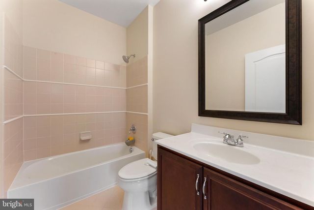 1036 AZLEN LN, Chalfont, PA 18914