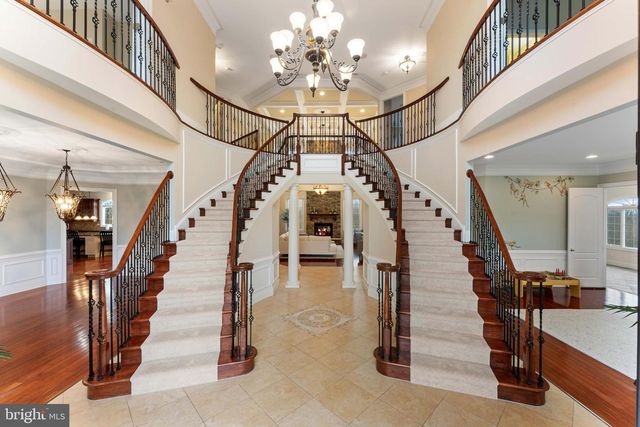 1036 AZLEN LN, Chalfont, PA 18914