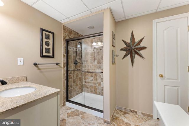 1036 AZLEN LN, Chalfont, PA 18914