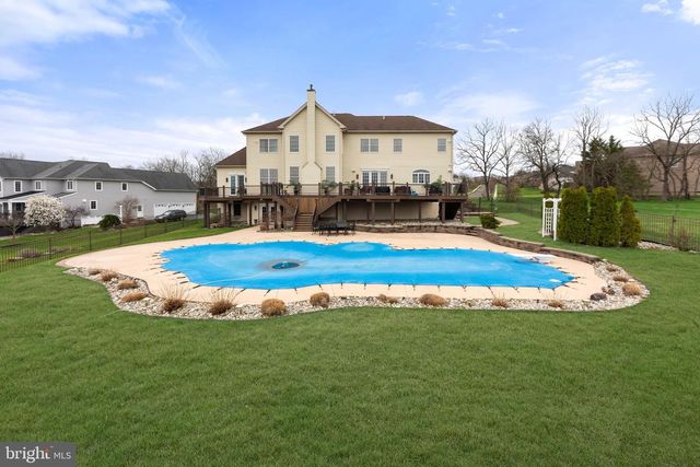 1036 AZLEN LN, Chalfont, PA 18914