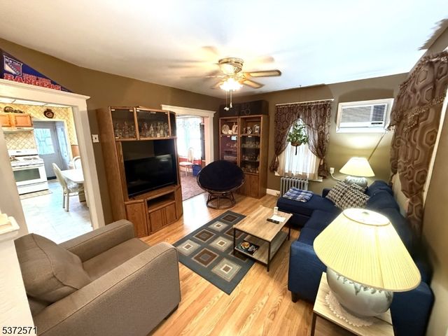 177 Jerome Pl, Bloomfield Twp., NJ 07003