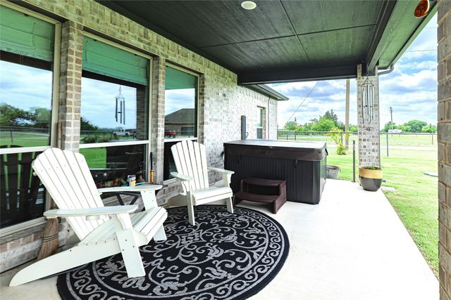 2250 County Road 2360, Decatur, TX 76234