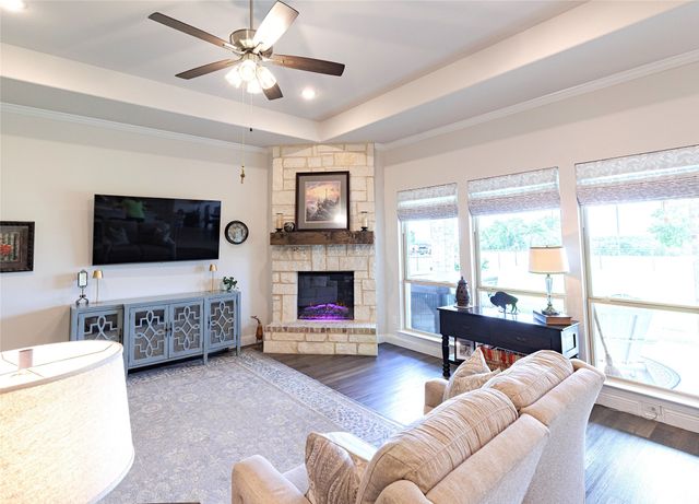 2250 County Road 2360, Decatur, TX 76234