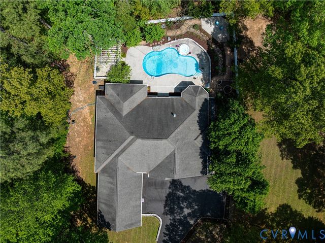 2022 Valley Springs Ct, Powhatan, VA 23139