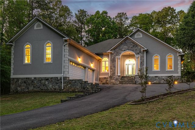 2022 Valley Springs Ct, Powhatan, VA 23139